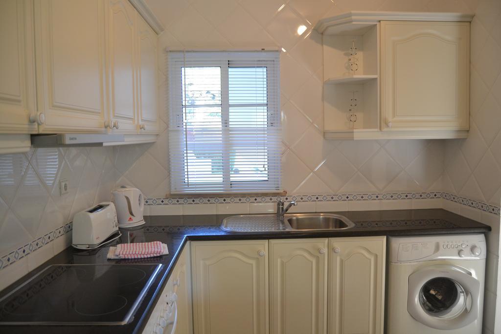Palm Bay Apartment Praia Da Luz Exterior photo